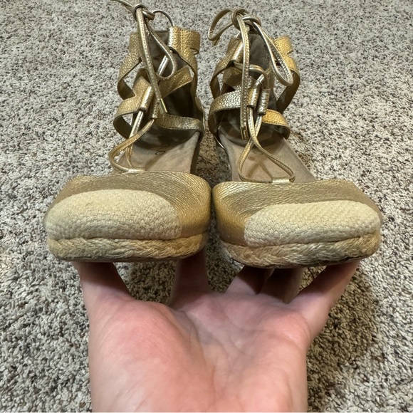 Vionic Aruba Calypso Lace-Up Wedge Gold Espadrilles—7 - Picture 4 of 14